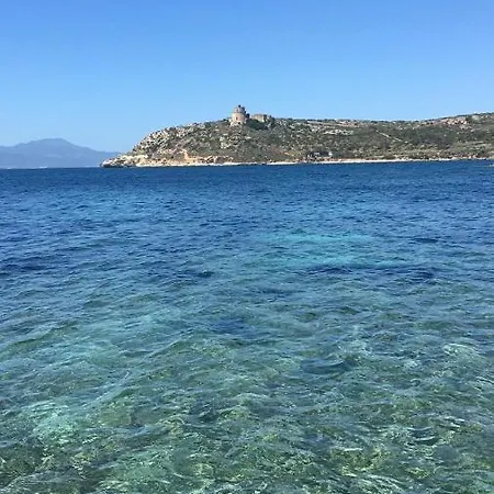 Sardinia Holidays בית הארחה
